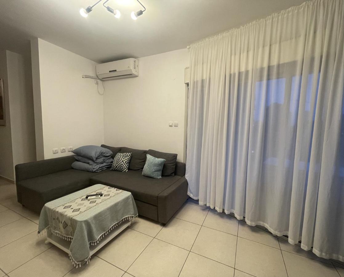 Ashdod City Center 2-Rooms Apartment, 15Min Walk To The Beach Eksteriør billede